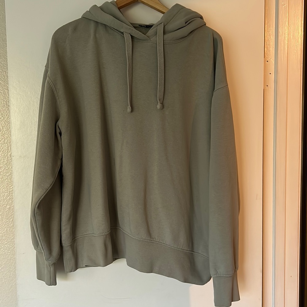 Zara light green hoodie